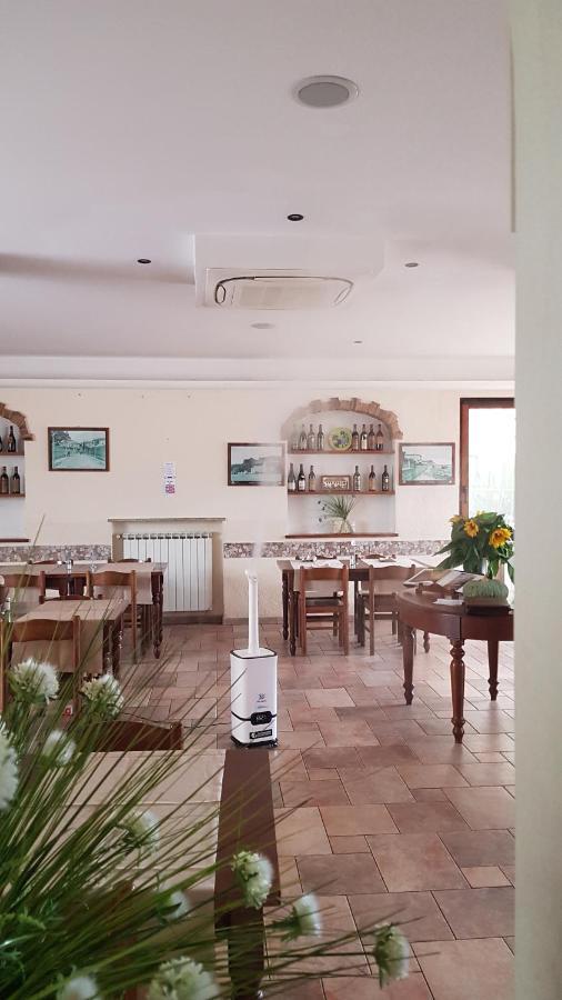 Albergo Ristorante Bergallo Tovo San Giacomo Bagian luar foto