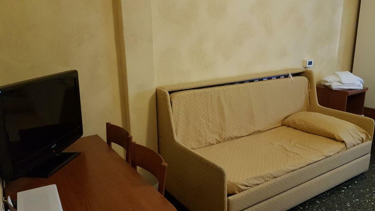 Albergo Ristorante Bergallo Tovo San Giacomo Bagian luar foto