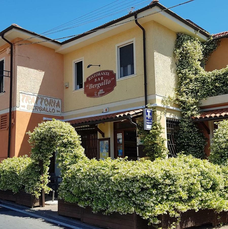 Albergo Ristorante Bergallo Tovo San Giacomo Bagian luar foto