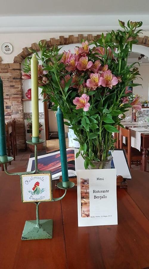 Albergo Ristorante Bergallo Tovo San Giacomo Bagian luar foto
